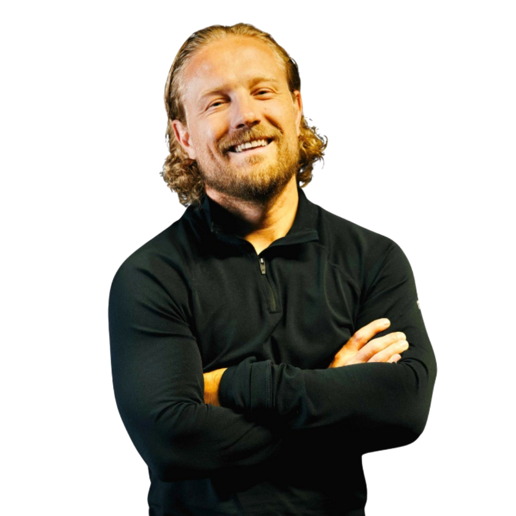 travis headshot 1 square 1024x1024